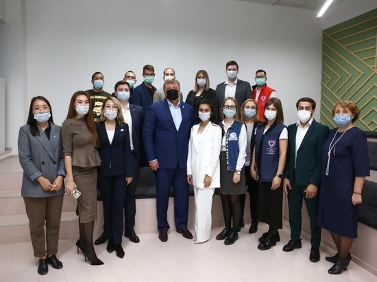 В Астрахани волонтёры помогают в борьбе с пандемией COVID- 19