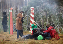 В понедельник на белорусско-польской границе собрались тысячи мигрантов