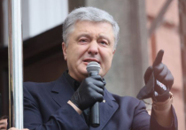 Бывший президент Украины Петр Порошенко продал принадлежавшие ему телеканалы "Прямой" и "5 канал"