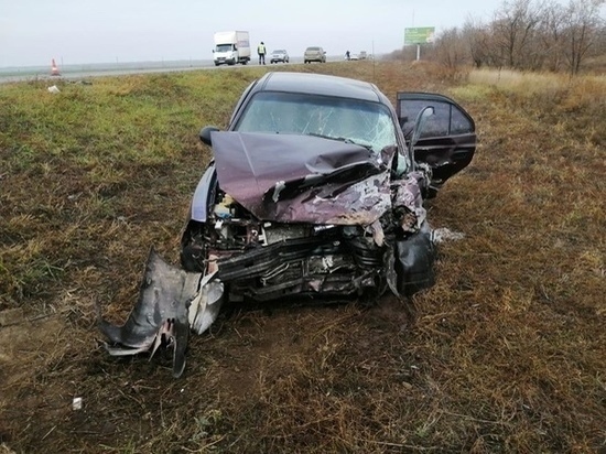  На трассе Волгодонск - Зимовники ВАЗ врезался в иномарку