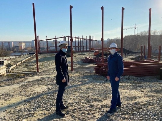 Строительство ледового дворца в Пензе оказалось под угрозой срыва