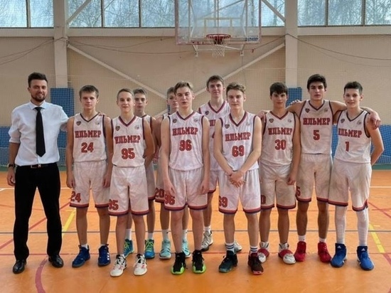 Новгородские баскетболисты прорвались в полуфинал первенства России