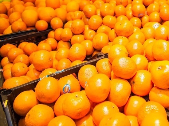 В Волгограде проверили 36,6 тонны иранских мандаринов и киви