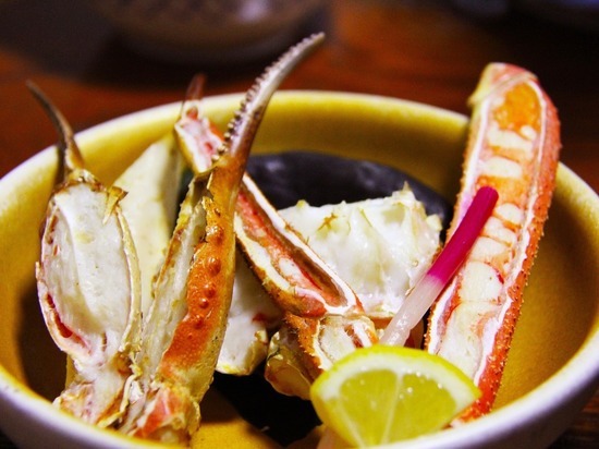 Рыбака из Петрозаводска осудили за покупку крабов