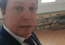 Депутат Госдумы от фракции КПРФ Михаил Матвеев рассказал о реакции на его жалобы на пустой кабинет