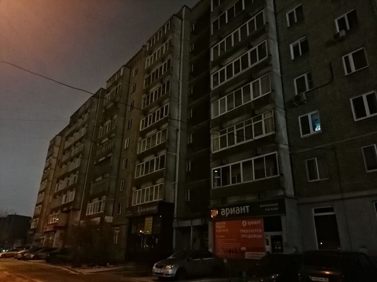 Без света остался микрорайон Заречный в Екатеринбурге