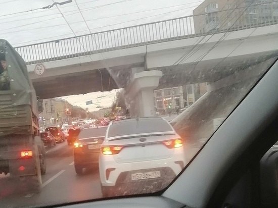 В Рязани произошло ДТП у путепровода на Московском шоссе