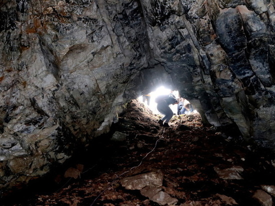 Спасатели и Союз журналистов побывали в карстовых пещерах Еврейской автономии