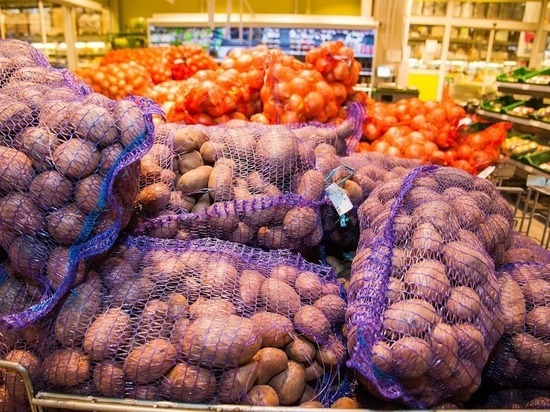В Астраханской области аграрии собрали 2 млн тонн овощей и бахчевых