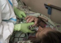 В настоящее время в Российской Федерации в медицинских учреждениях развернуто 301,5 тысячи коек под больных с коронавирусом