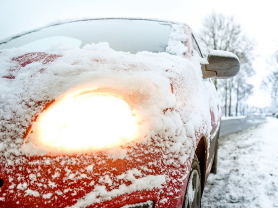 Водители в РФ совершают частую ошибку при зимнем хранении авто