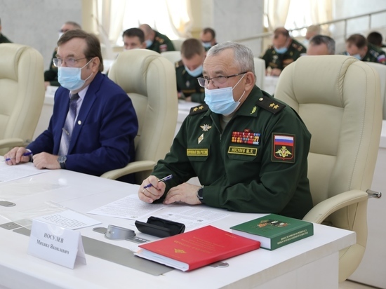 В Хабаровске, в штабе Военного восточного округа, написали «Географический диктант»