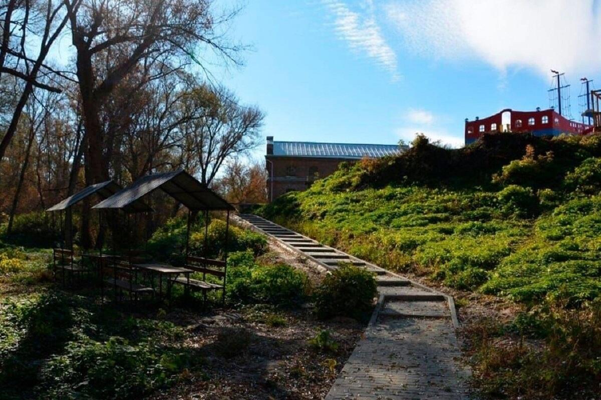 преображенский собор в копорье. замок карн бри. на территории старинной. копорье спасо-преображенский собор. дом янки купалы в вязынка музей.