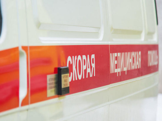 В Волгограде в ДТП на перекрестке пострадала 23-летняя женщина