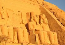 Археологи совершили в египетской пустыне самое важное за последние полвека открытие – обнаружили храм Солнца, построенный для древних фараонов