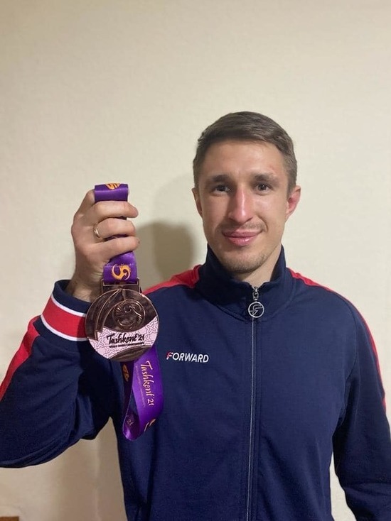 Челябинский спортсмен стал бронзовым призёром чемпионата мира по самбо в Ташкенте