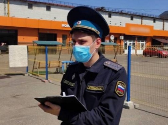В Ярославле судебные приставы арестовали автомобиль бизнесмена