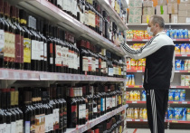 С будущего года цены на самый дешевый алкоголь снова подскочат