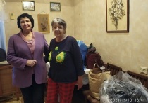 Те, кому под шестьдесят и больше, живут не только интересно и ярко, но и помогают тем, кому это жизненно необходимо-их называют серебряными волонтерами