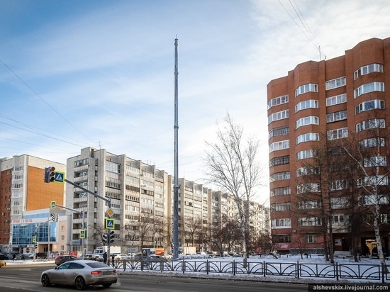 Екатеринбуржцы боятся вышки с десятиэтажный дом под 5G рядом со школой и вузом