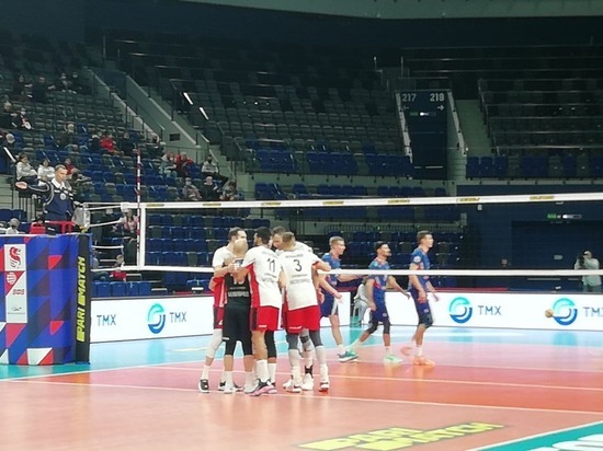 Белгородские волейболисты выиграли у красноярского «Енисея»
