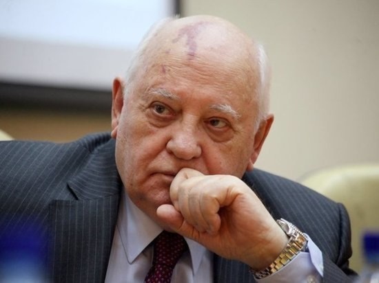 Горбачев призвал США и Россию отказаться от «диалога глухих»