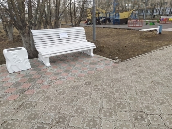Урны и мостики появились в парке Приаргунска после благоустройства