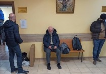 Подробности громкого дела 84-летнего убийцы-пенсионера Виктора Секрета, которого поместили под домашний арест в квартиру его же жертвы, стали известны во вторник в Видновском городском суде Московской области
