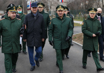 Глава российского военного ведомства 16 ноября совершил инспекционную поездку в воинские части Западного военного округа, дислоцированные на территории Воронежской области