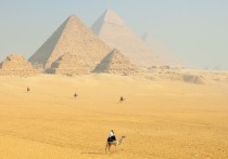 Археологи, изучавшие рельефы, обнаруженные в египетском храме возрастом 3500 лет, сделали интересные выводы о работе древних мастеров