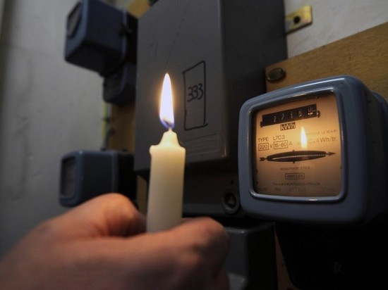 Жители Астрахани задолжали за электроэнергию рекордные суммы