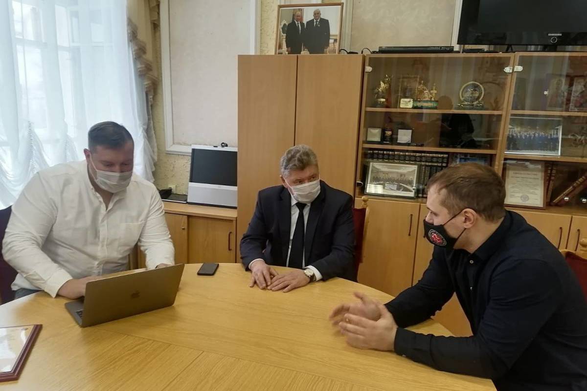 Алексей Анохин встретился с организаторами Фестиваля боевых искусств Костромской области