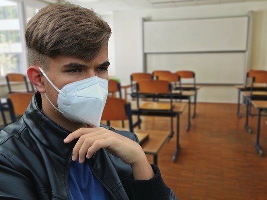 Студентов ДНР возвращают учиться за парты