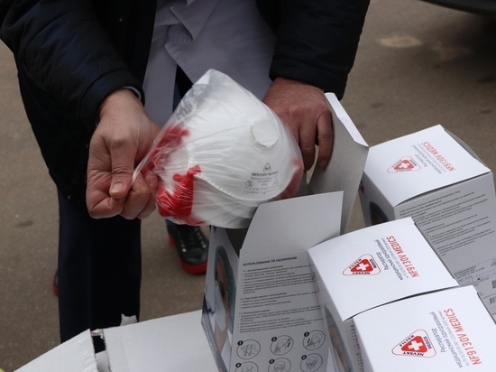 Тысячу респираторов подарили больнице скорой медицинской помощи Калуги