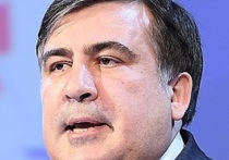 Продолжающий голодовку с 1 октября экс-президент Грузии Михаил Саакашвили потерял сознание, после чего его унесли на носилках