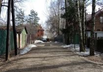 Садовые некоммерческие товарищества (СНТ), на территории которых находятся дачи россиян, в случае присутствия неубранных сугробов снега могут быть оштрафованы