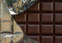 Ранее неоднократно судимого 21-летнего парня задержали в магазине Читы за попытку украсть 40 плиток шоколада, которые он спрятал под одеждой, сообщается 19 ноября на сайте УМВД по Забайкальскому краю