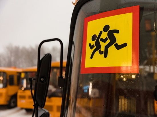 Обещанные девять новых школьных автобусов распределены по муниципалитетам Мурманской области