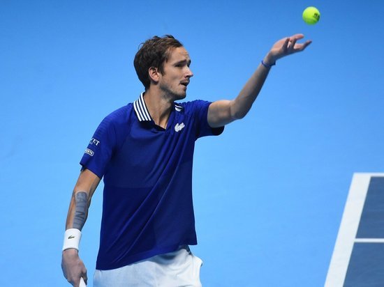 Рууд хотел удивить Медведева, но не вышло: Даниил вышел в финал Итогового турнира