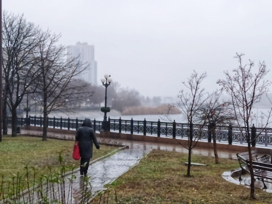 Погода испортила жителям ДНР выходные дни