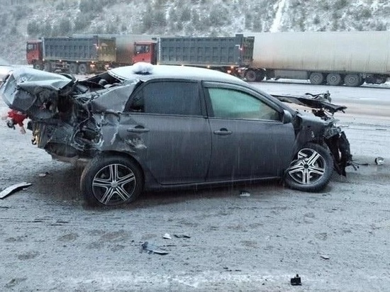 Автоледи погибла в ДТП на обходе Иркутска