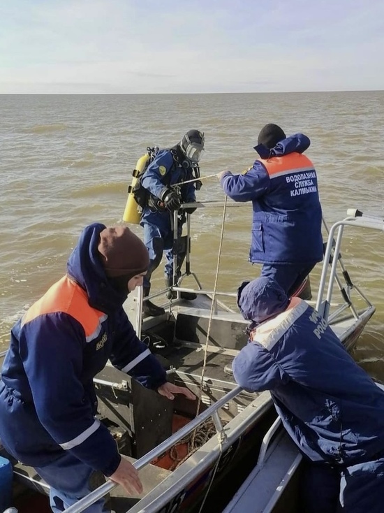 Поиски пропавшего рыбака в Калмыкии продолжаются