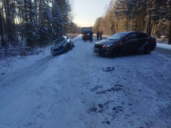 В Томской области водитель Kia Rio взял на таран машину ГИБДД