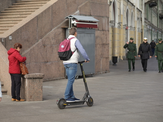 Петербург занял второе место по количеству аварий с электросамокатами