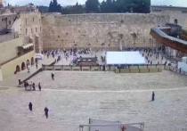 Неизвестный с самодельным пистолетом-пулеметом открыл стрельбу на Храмовой горе в Иерусалиме