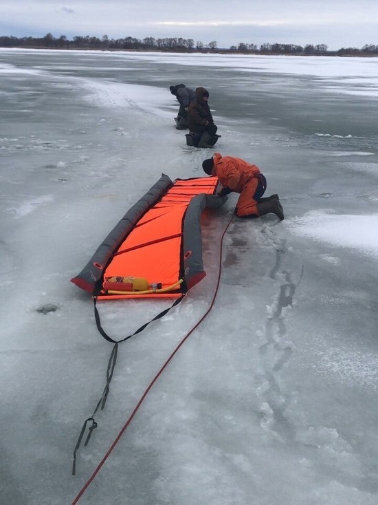 В Татарстане на рыбаков составили протокол за выход на тонкий лед