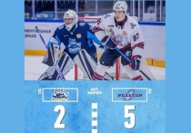 Новосибирская хоккейная молодежка продолжает домашнюю серию игр: вторым соперником, приехавшим в Сибирь, стал нижнекамский «Реактор».