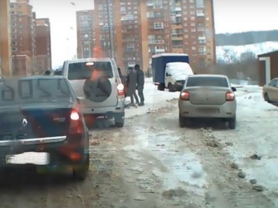 Бойцы СОБРа задержали мужчину в Первомайском районе Новосибирска