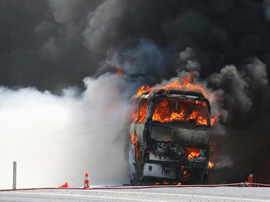 В Болгарии 46 человек сгорели в туристическом автобусе