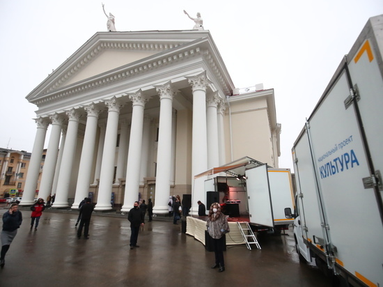 В Волгограде на 90% выполнили работы по реставрации фасада НЭТа